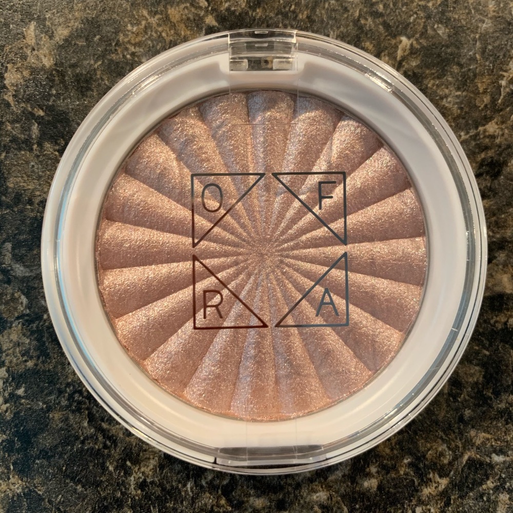 Ofra Highlighter Talia Mar Covent Garden